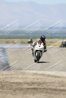 media/May-25-2025-Lets Ride (Sun) [[0ff033e448]]/C Group/1140am (Grapevine)/